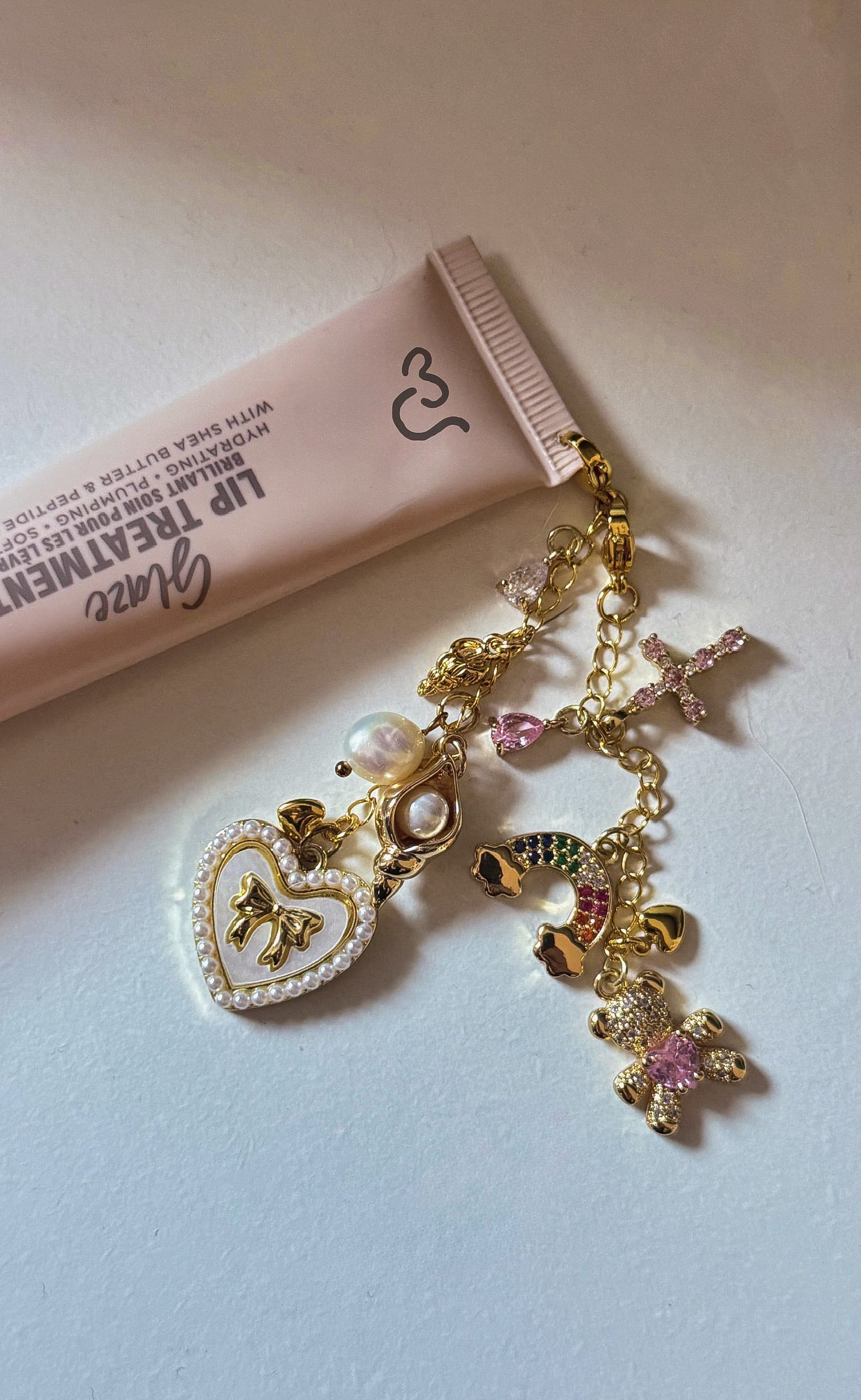 An image of a Lipgloss Chain category